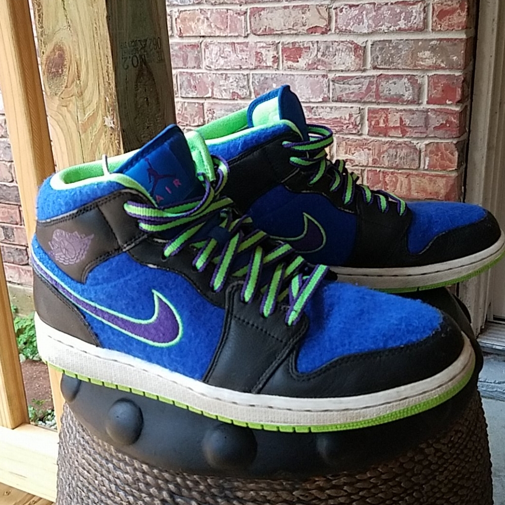 Air Jordan 1 mid bel air sz 9.5